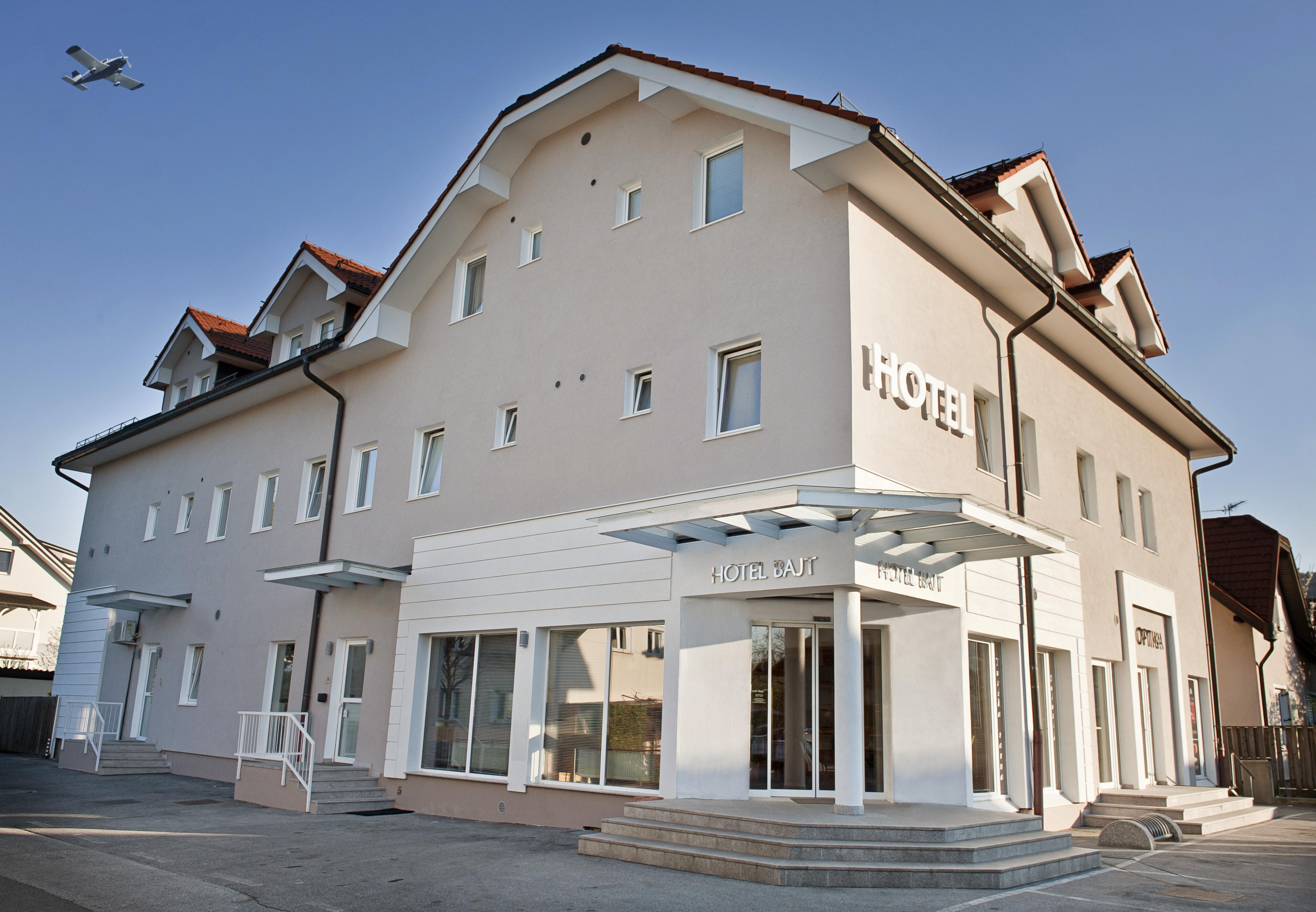 Hotel Bajt มาริบอร์ ภายนอก รูปภาพ