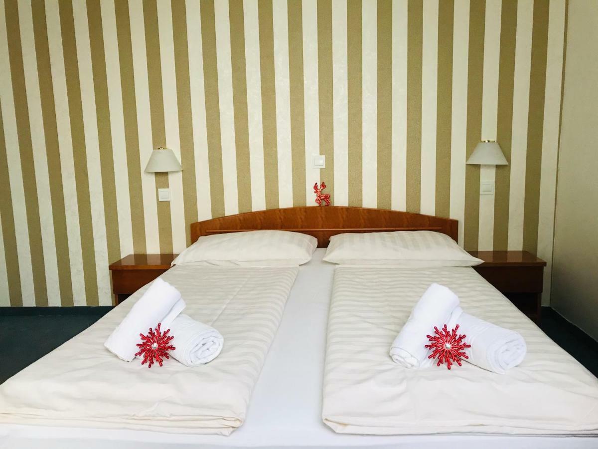 Hotel Bajt มาริบอร์ ภายนอก รูปภาพ